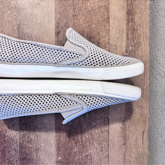 Sperry Women's Grey Perforated Slip-On Seaside Shoes Top-Sider Size 9 - Picture 3 of 13